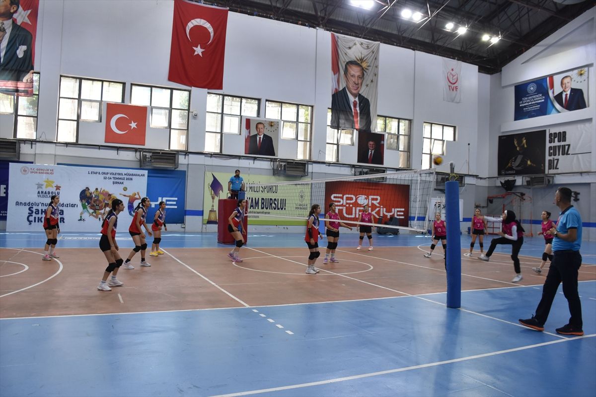 Şırnak'ta Anadolu Yıldızlar Ligi Voleybol Grup Müsabakaları sona erdi