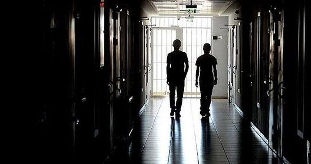 Suça sürüklenen çocuk düzenlemesi SON DAKİKA! (TÜM MADDELER) 18 yaş altı ne kadar ceza verilecek? Kaç yaşındaki çocuklar müebbet cezası alacak?