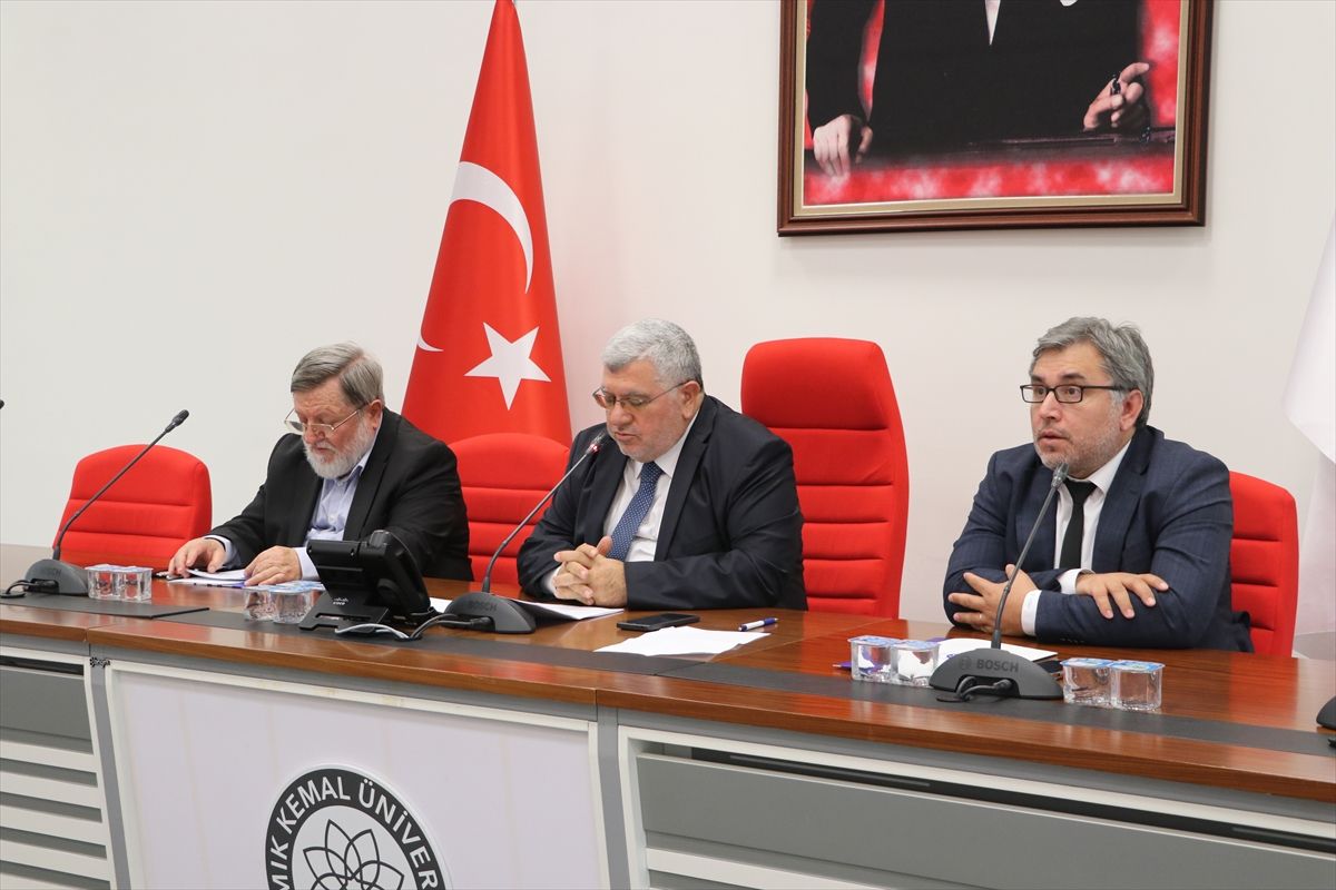 Tekirdağ'da '15 Temmuz: Milletin Zaferi, Anlam ve Mahiyeti Paneli' düzenlendi