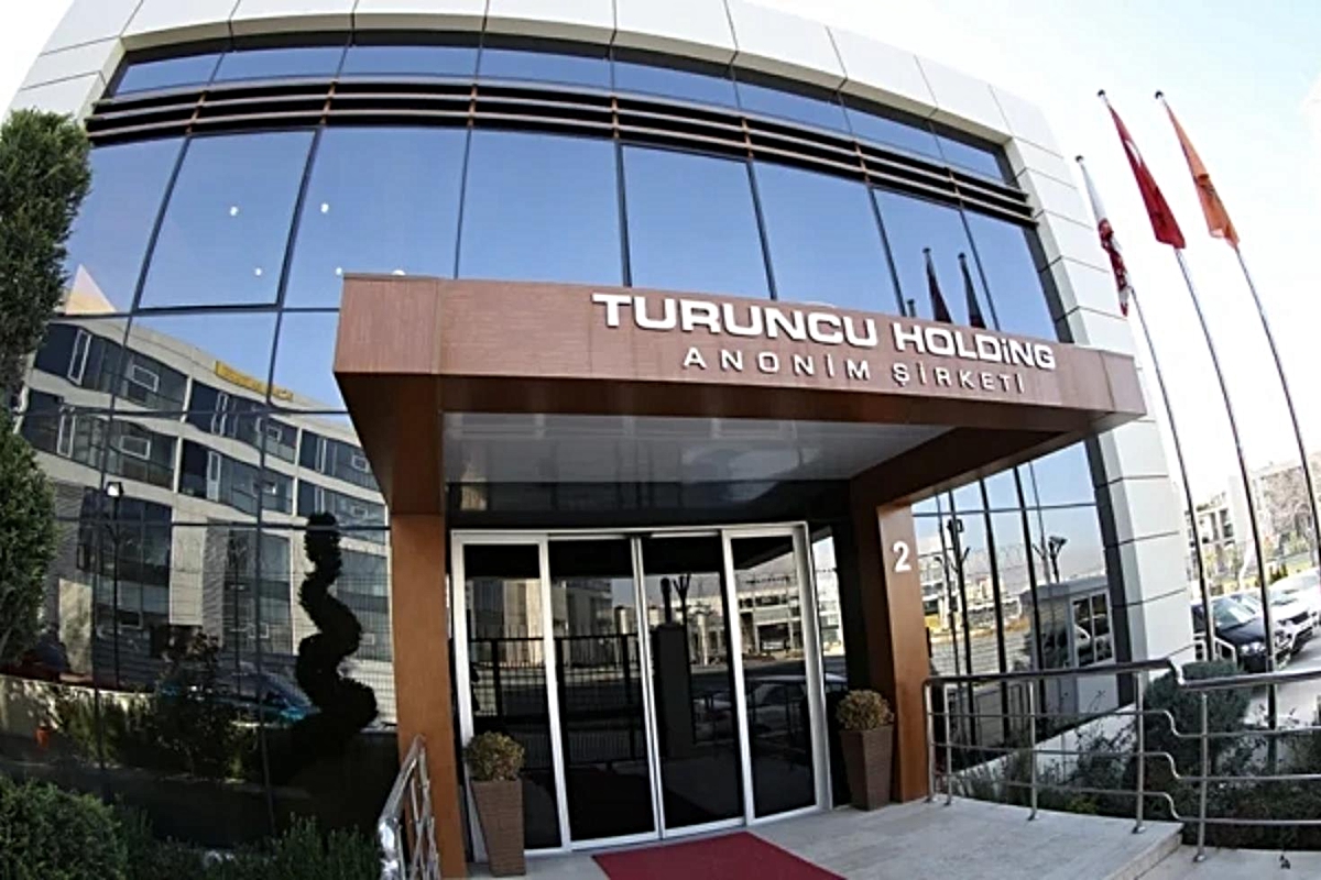 Turuncu Holding'e yasa dışı bahis operasyonu: 25 şirkete kayyum atandı