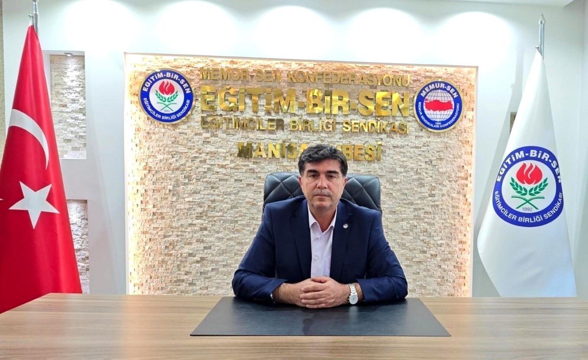 Memur-Sen’den 15 Temmuz Mesajı: Darbecilere İzin Vermedik, Vermeyeceğiz