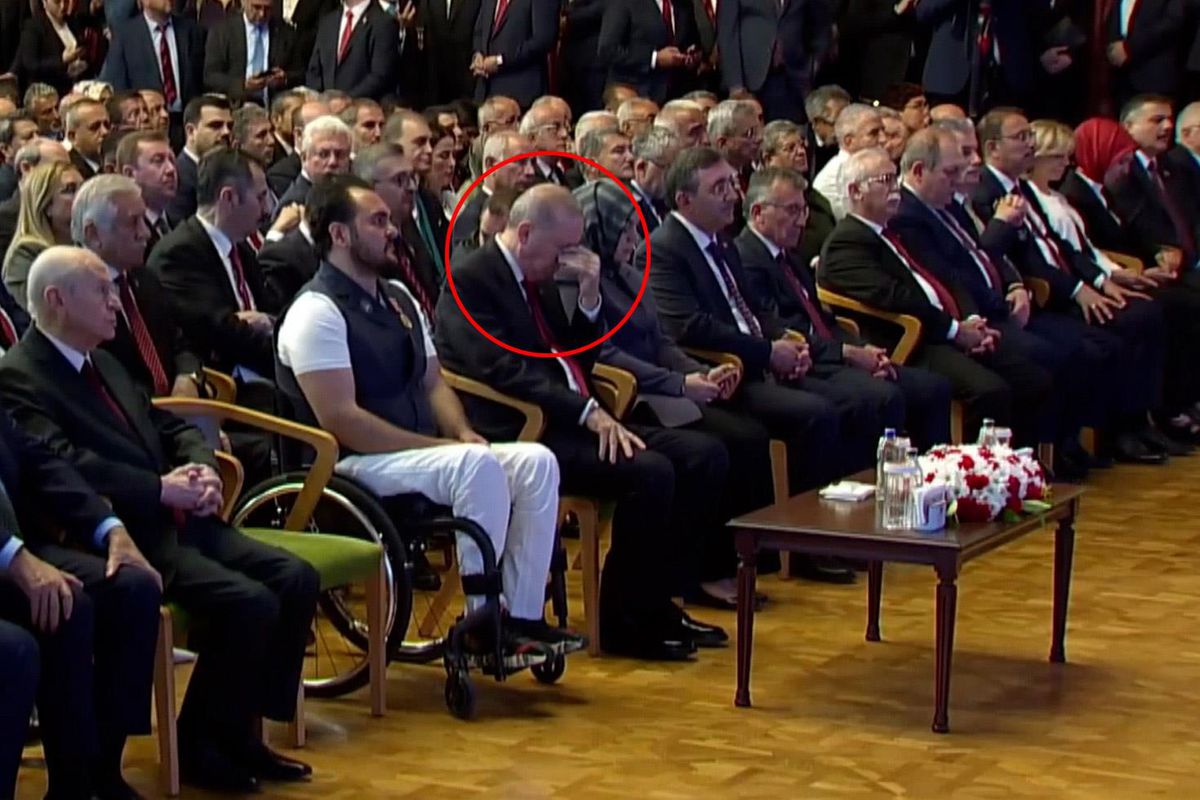 15 Temmuz Anma Töreni'ne katılan Cumhurbaşkanı Erdoğan'ın duygusal anları