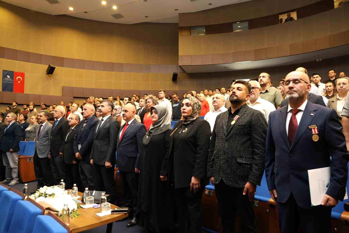 Düzce Üniversitesi'nde 15 Temmuz Paneli