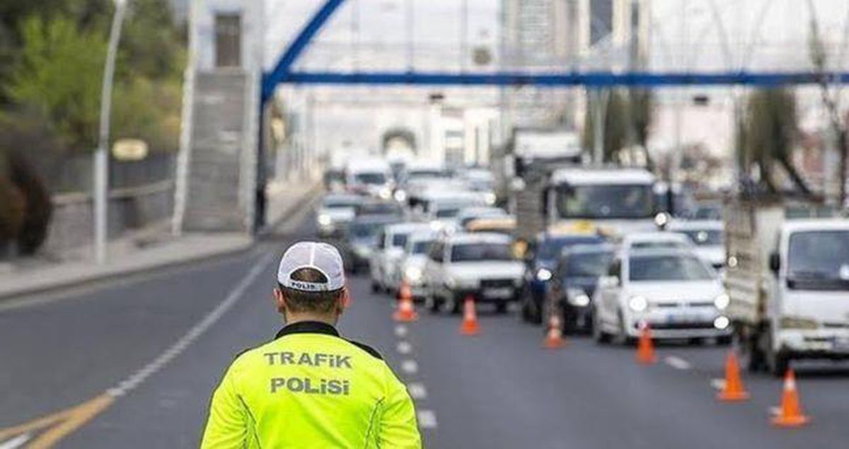 15 TEMMUZ İSTANBUL TRAFİĞE KAPALI YOLLAR LİSTESİ 2026: Bugün Çarşamba İstanbul'da hangi yollar kapalı, ne zaman açılacak?