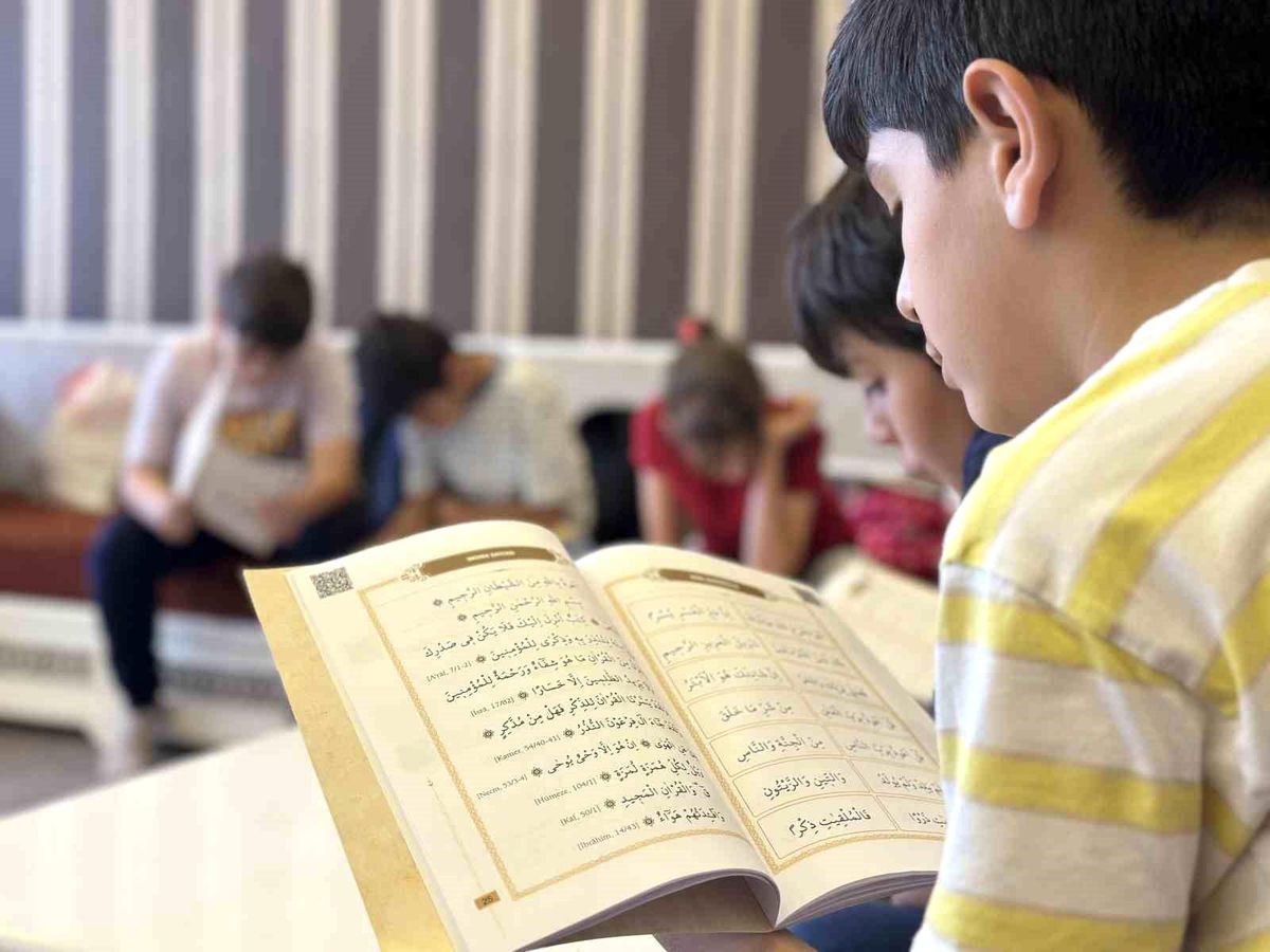 Ağrı Gençlik Merkezi’nde 15 Temmuz Programı: Şehitler İçin Kur’an-ı Kerim Okundu