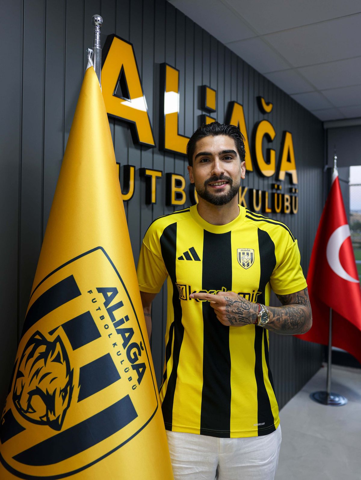 Aliağa FK futbolcusu Birkan Yılmaz