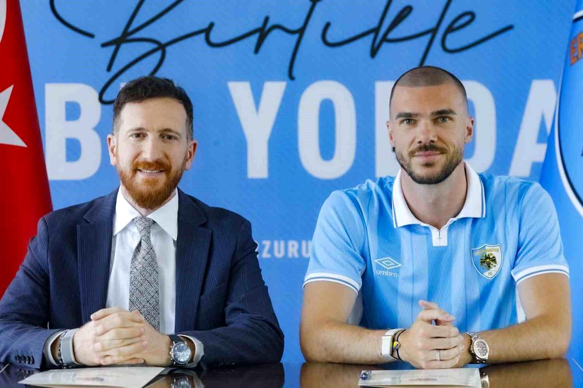 Erzurumspor FK, Nihad Mujakic'i kadrosuna kattı