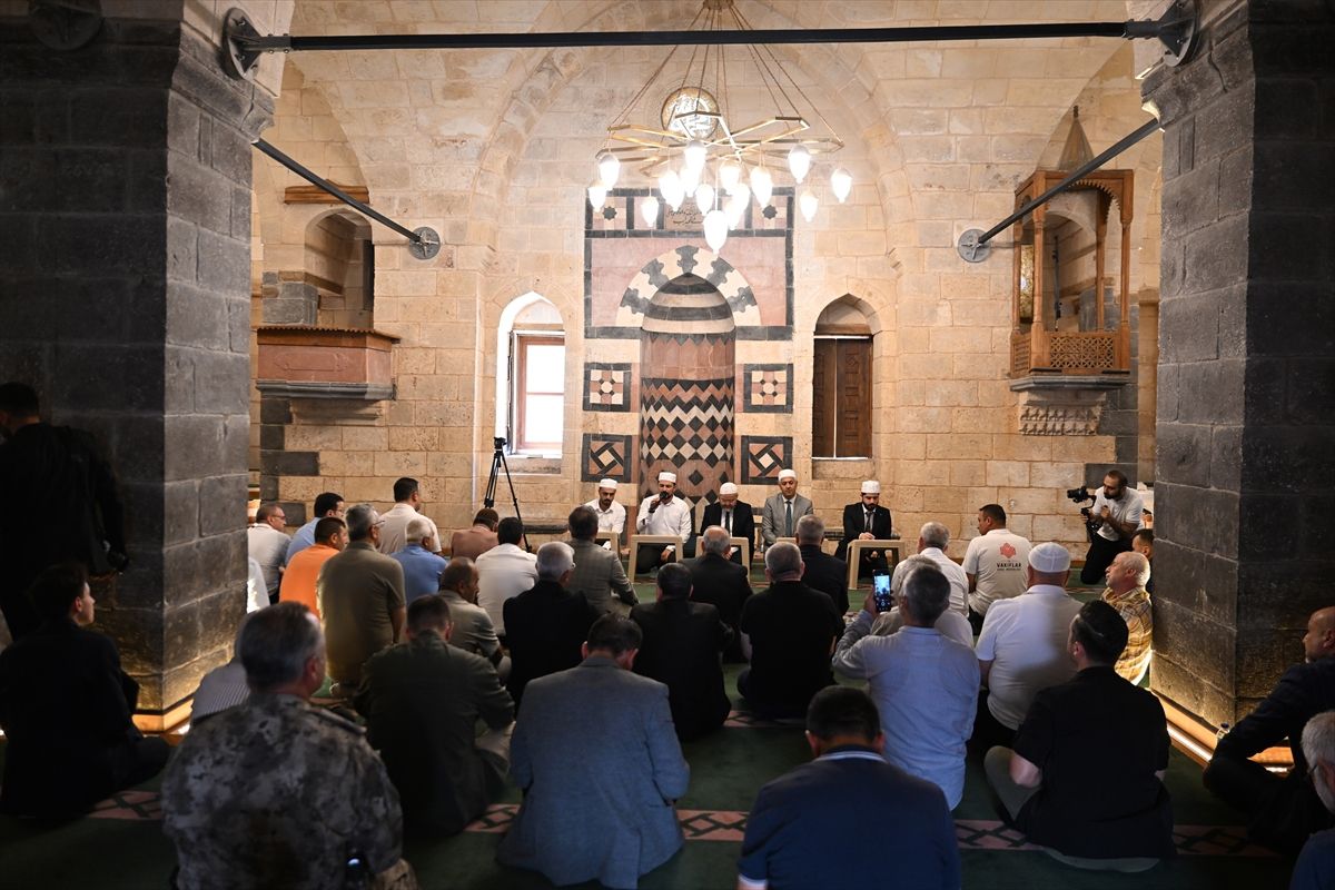 5 İlde 15 Temmuz Şehitleri İçin Mevlit Programları Düzenlendi