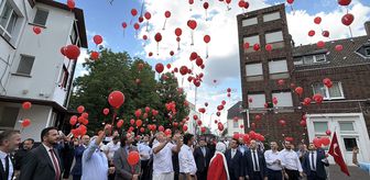 Köln'de 15 Temmuz anması: Şehit balonları gökyüzünde