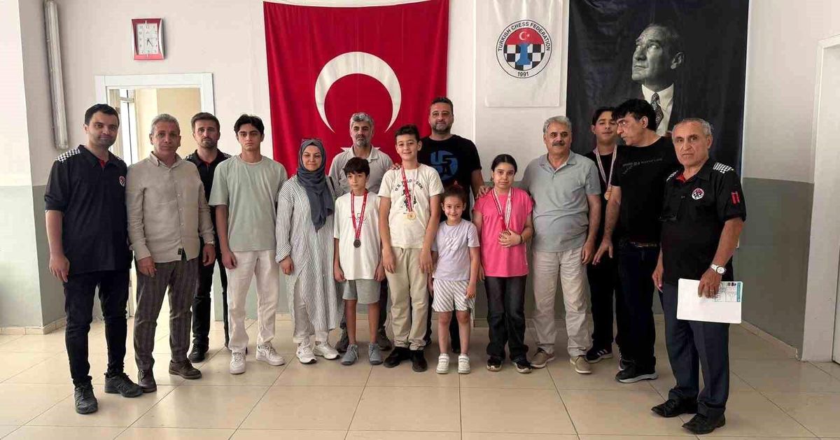 Malatya'da 15 Temmuz Satranç Turnuvası Ödül Töreni