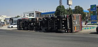 Nusaybin'de tır devrildi