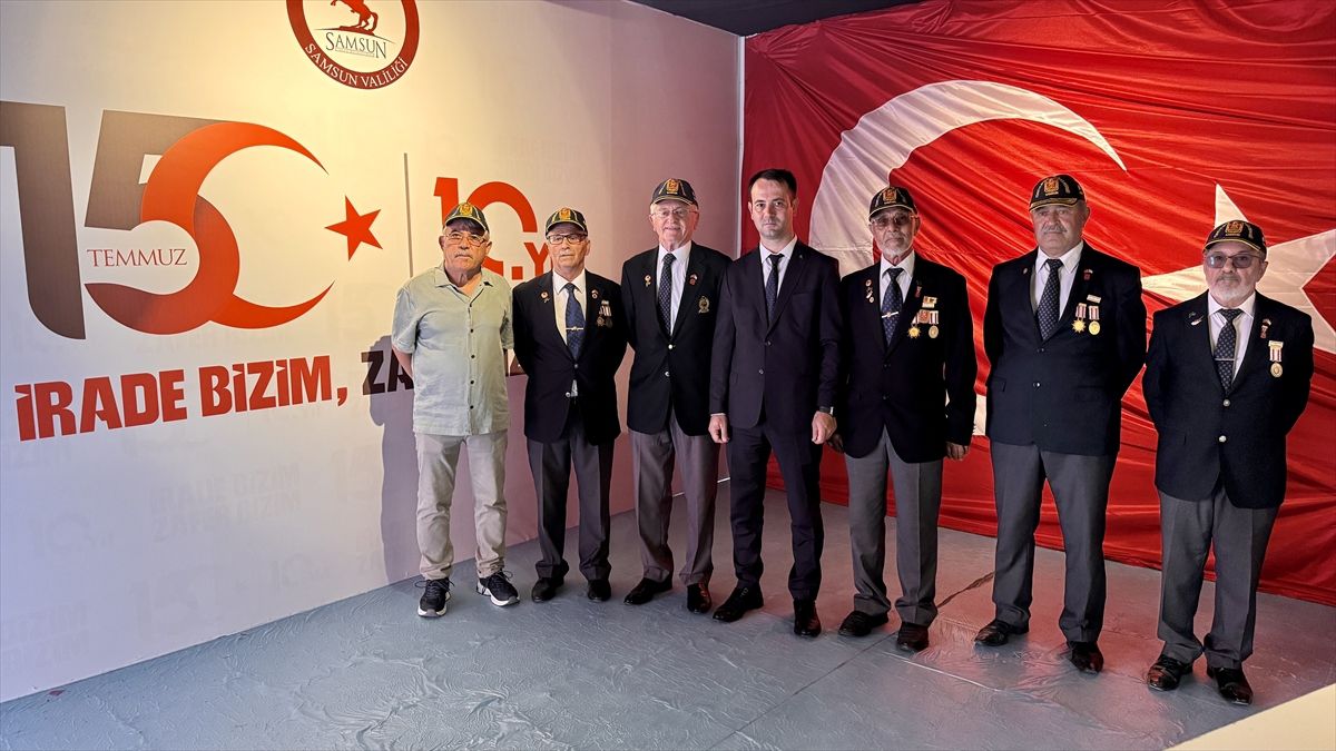 Gazilerden 15 Temmuz anma çadırına ziyaret