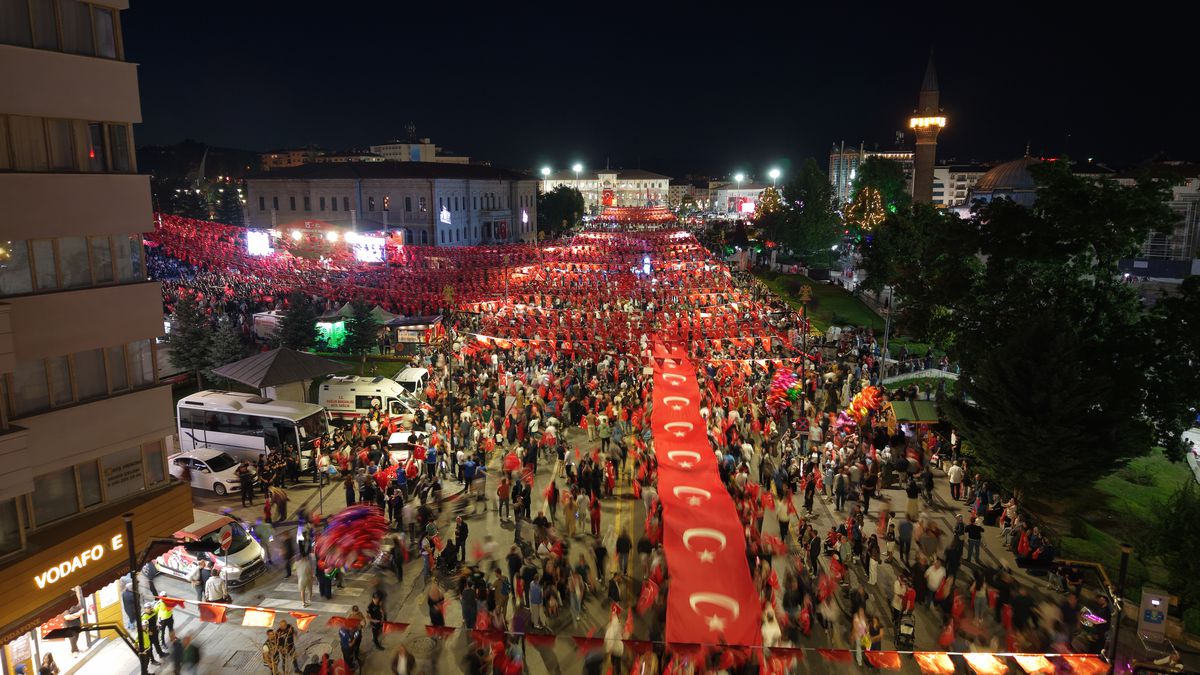 Sivas'ta '15 Temmuz' yürüyüşü