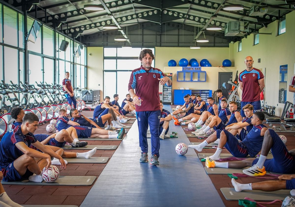 Trabzonspor, yeni sezon hazırlıklarını çift antrenmanla sürdürdü