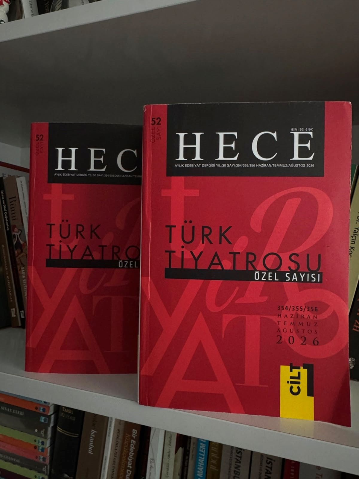 Hece Dergisi'nden 30. Yıla Özel Türk Tiyatrosu Sayısı