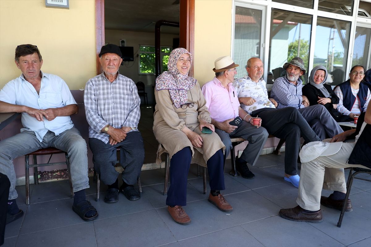 Bebekliğinde ayrıldığı topraklara dönüp muhtar oldu