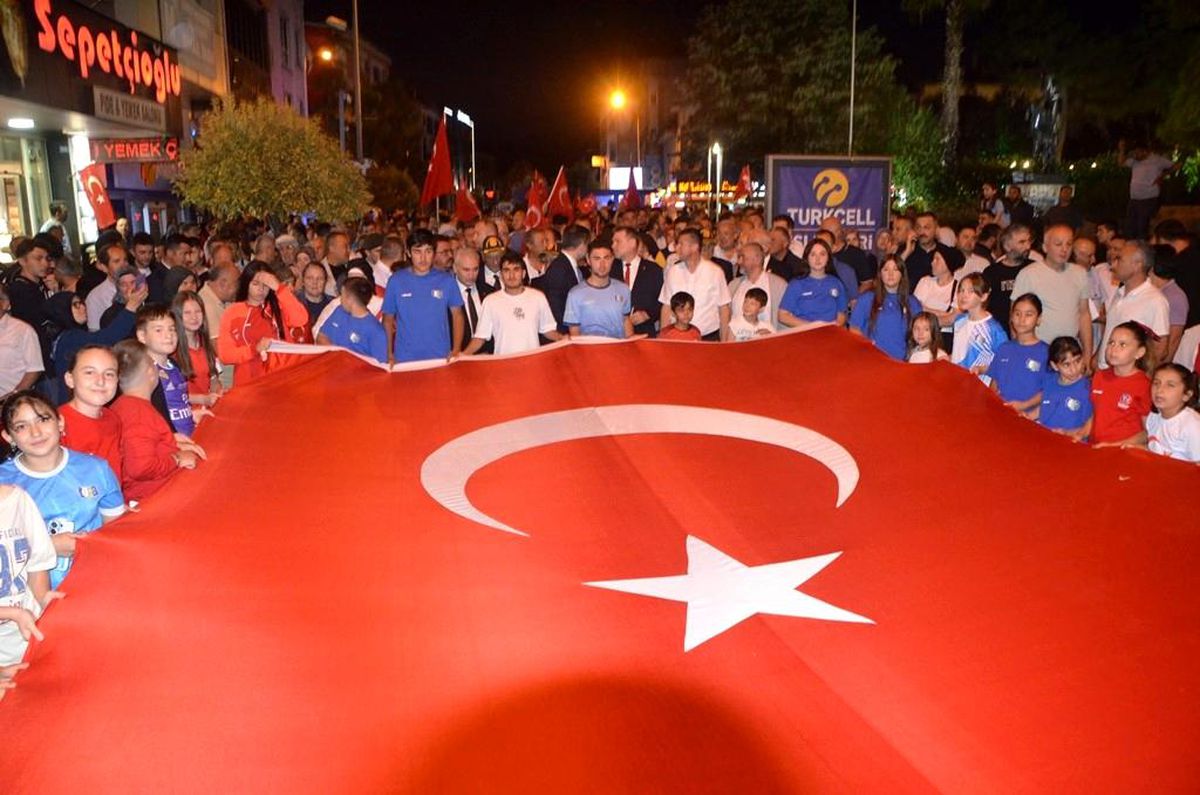 Çaycuma'da 15 Temmuz'un 10. yıl dönümünde yoğun katılımlı anma programı