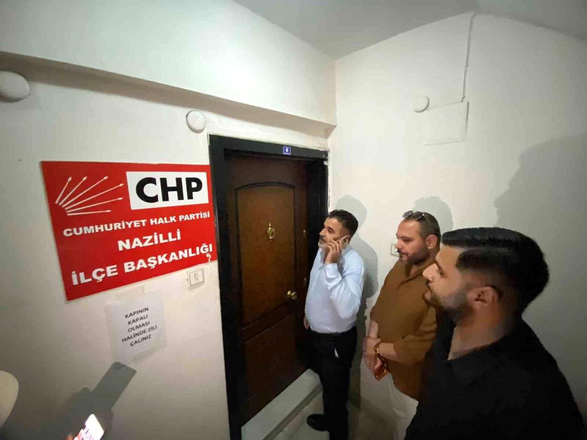 CHP Nazilli ilçe teşkilatında devir teslim krizi