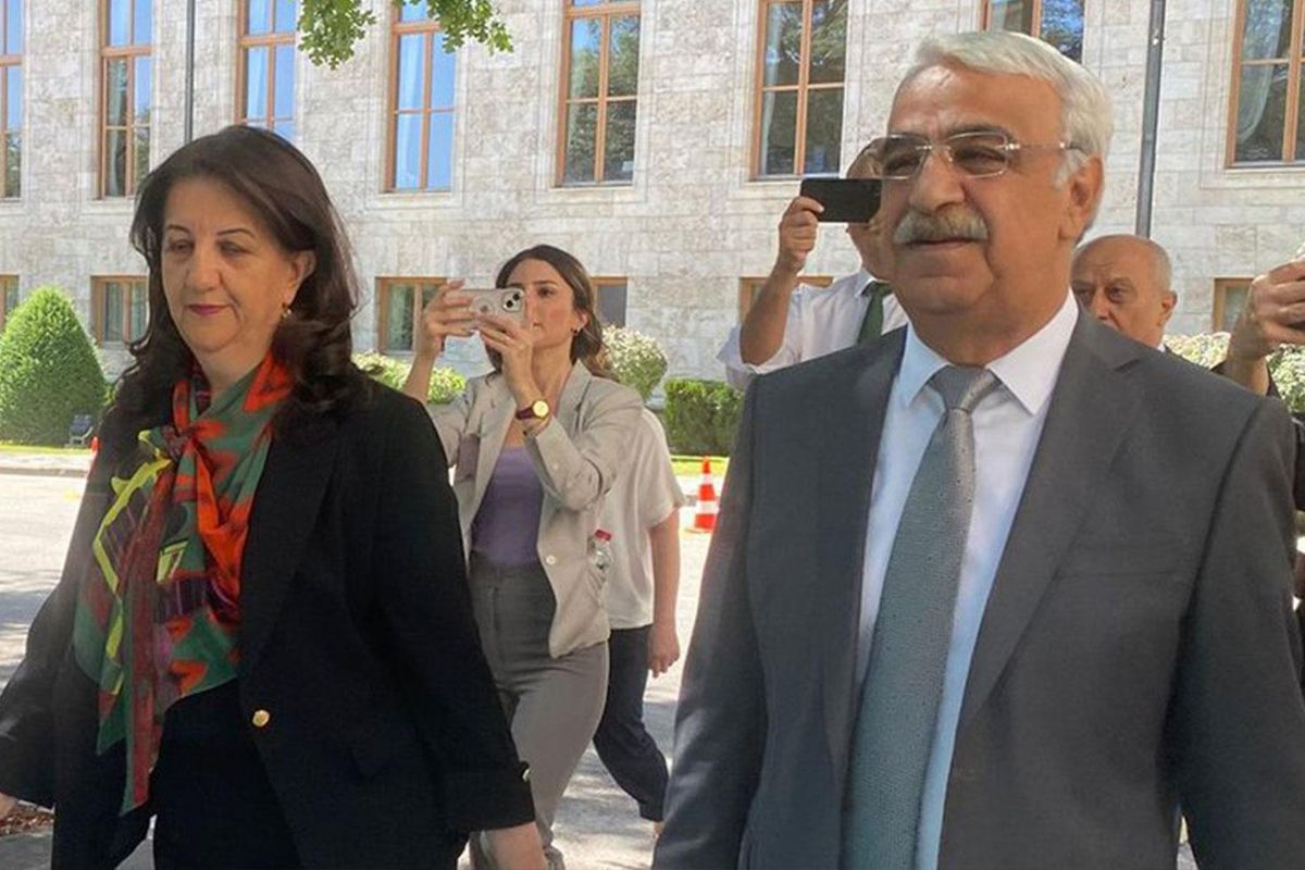 DEM Parti heyetinden MHP Genel Başkanı Bahçeli ile görüşmeye ilişkin açıklama