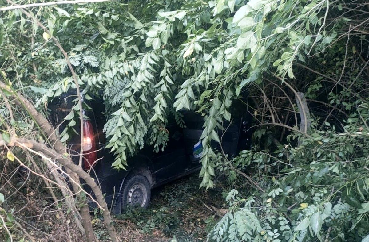 Direksiyon başında kalp krizi geçiren sürücü kaza yaptı, hastanede hayatını kaybetti
