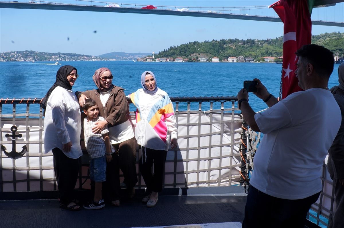 Şehit aileleri ve gazilere Boğaz turu