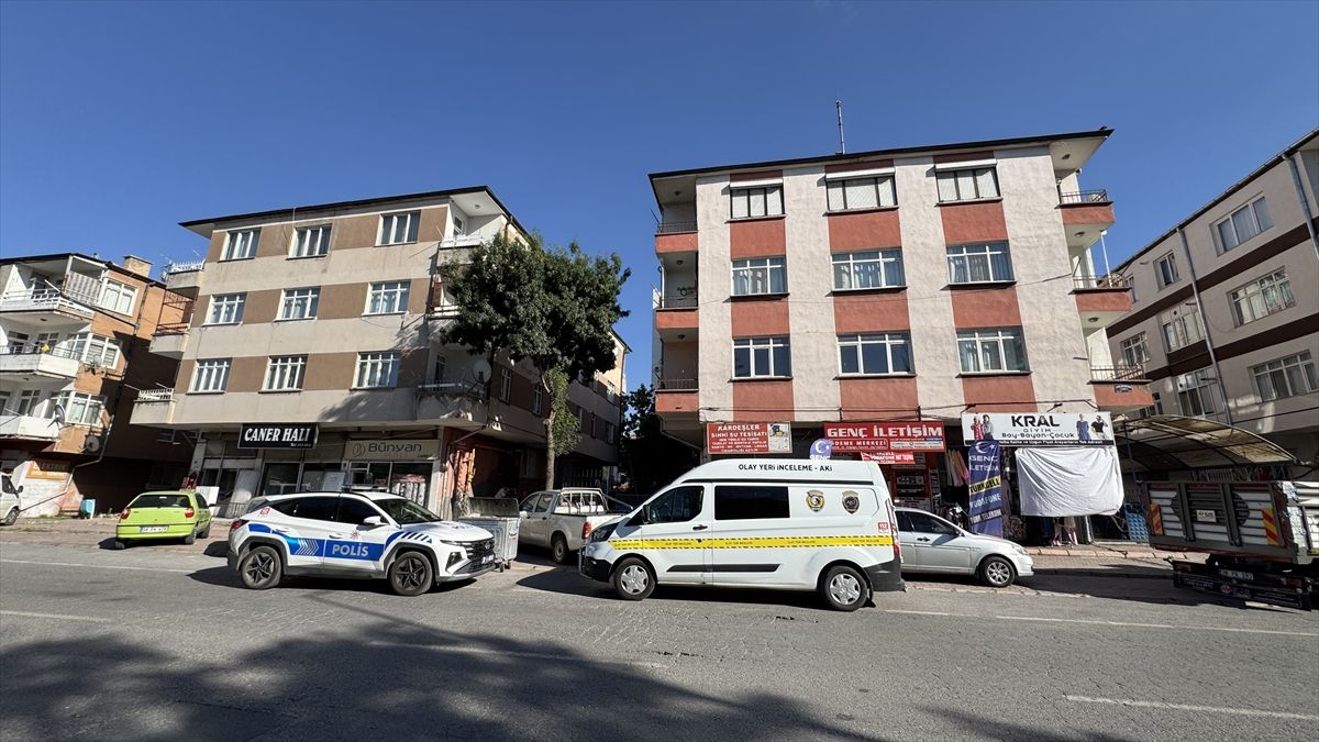 Kayseri'de 3. kattan düşen 10 yaşındaki çocuk ağır yaralandı