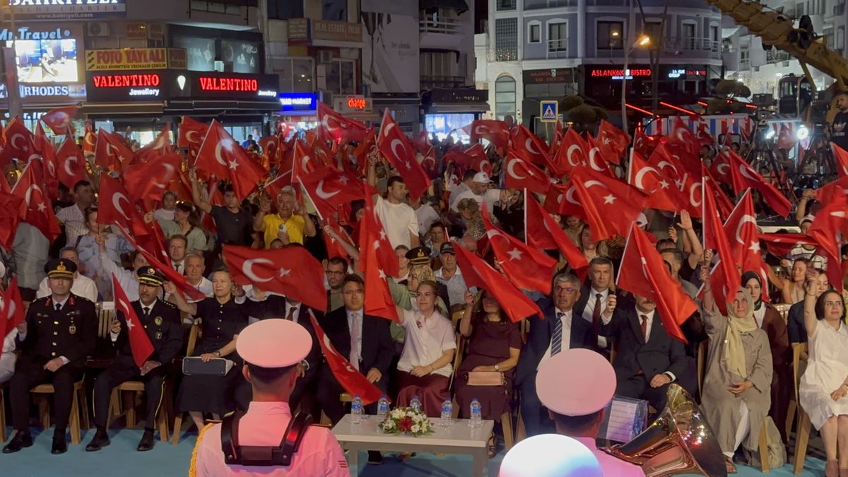 Marmaris'te '15 Temmuz' anma etkinliği