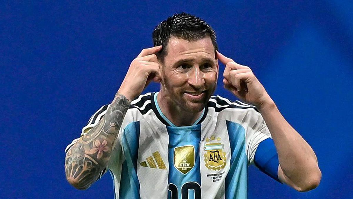 Messi'nin Futbol Tarihinin Zirvesindeki Yeri: Pelé ve Maradona ile Karşılaştırmalı Bir Analiz