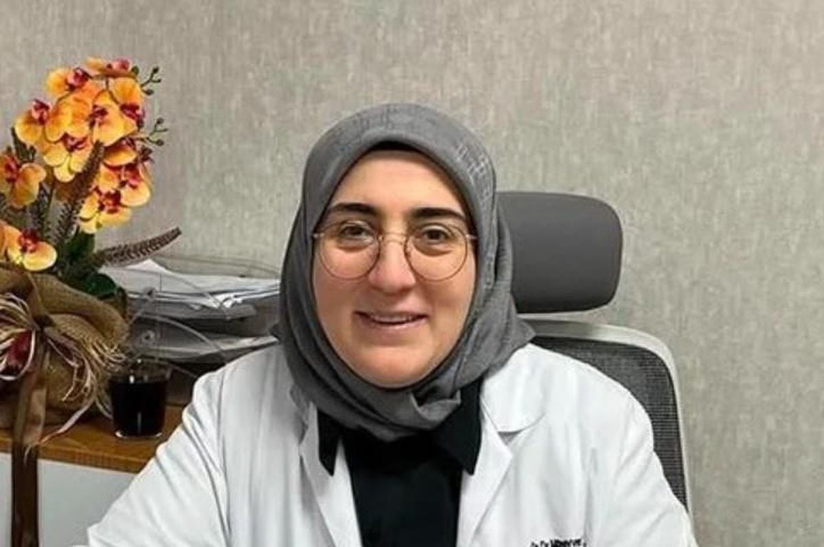 Dr. Münevver Zehra Davutoğlu'nun fotoğrafı veya hastane logosu.