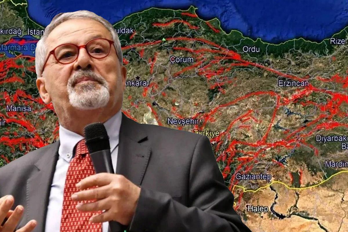 Prof. Dr. Naci Görür katıldığı bir programda değerlendirmelerde bulunuyor.