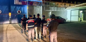 Nevşehir'de tarladan güneş enerji paneli çaldıkları iddiasıyla 3 zanlı tutuklandı