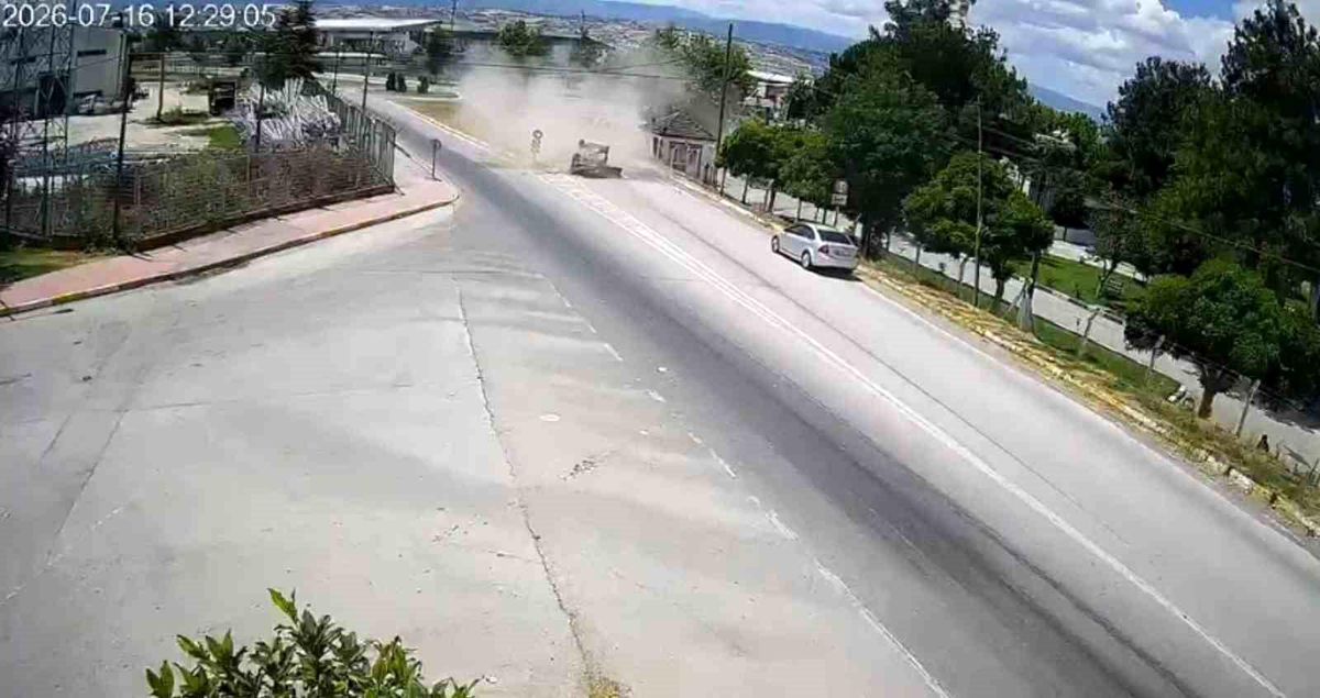 Otomobil takla attı, sürücü yaralandı
