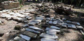 Seyyit Kutbettin Mezarlığında tarihi mezar taşlarının korunmasına yönelik çalışmalar sürüyor