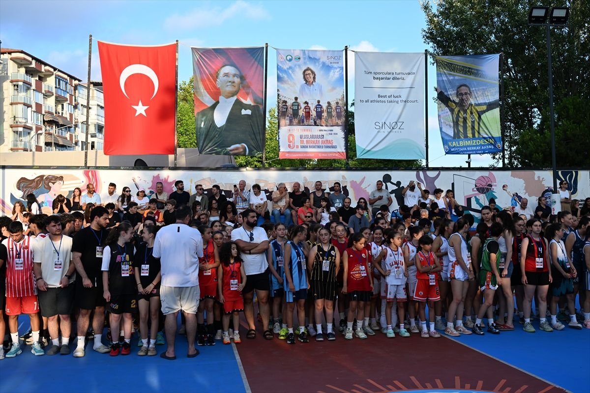Sinop'ta 9. Uluslararası Mustafa Berkay Akbaş Sokak Basketbolu Turnuvası başladı