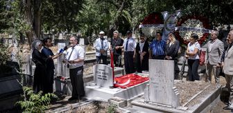 Türk havacılık tarihinin önemli isimlerinden Vecihi Hürkuş kabri başında anıldı