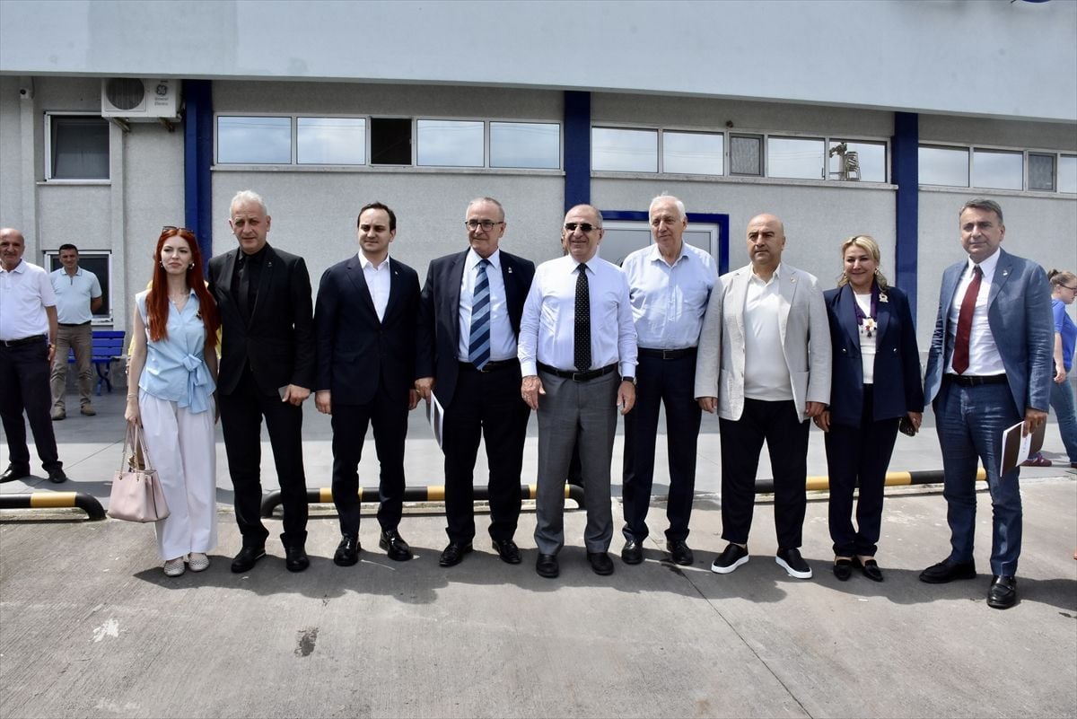 Zafer Partisi Genel Başkanı Özdağ, Ordu'da ziyaretlerde bulundu
