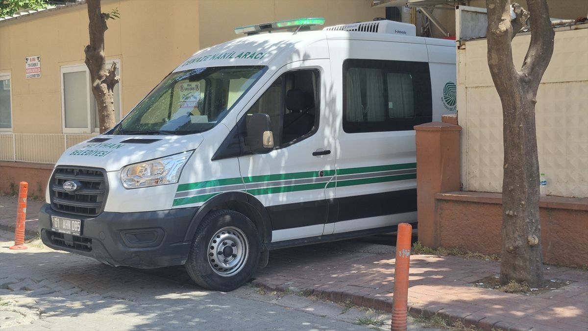Adana'da sulama kanalına düştükleri iddia edilen 2 kardeş boğuldu