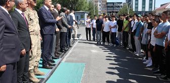 Ağrı'da liseli gençlerin tarih ve kültür rotası yolculuğu başladı