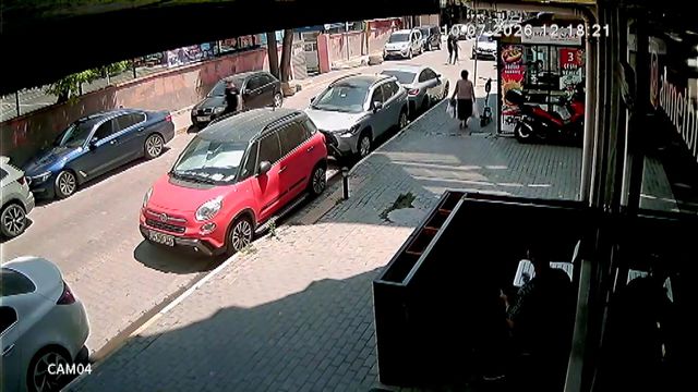 avcilar da boyaya gelecegim yalaniyla sacini 6 20061307 o