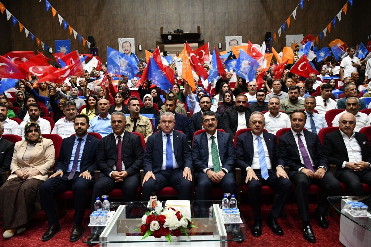 Bak: Batman'ı ve Türkiye'yi birlikte büyüteceğiz