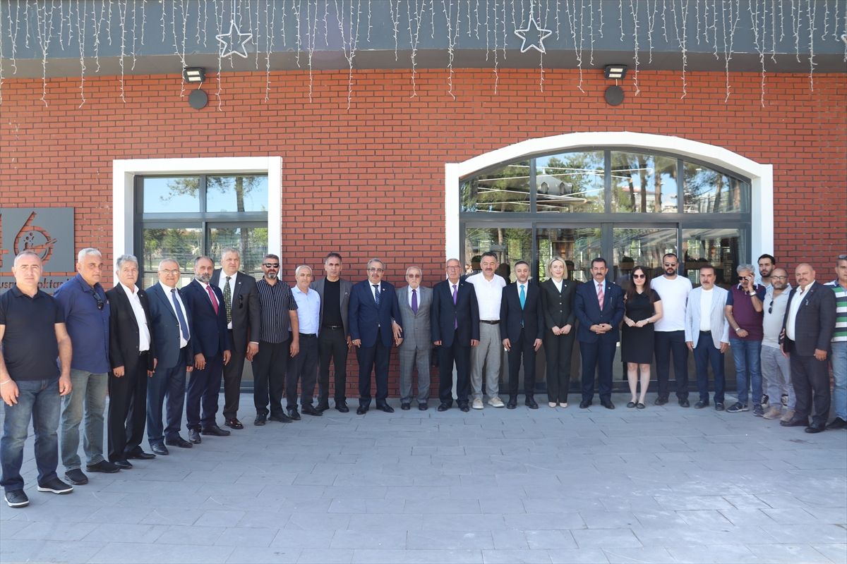 BBP Sivas İl Başkanı Hakan Sezerer, gazetecilerle bir araya geldi