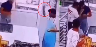 Dehşet anları kamerada! Fırlattığı bıçak arkadaşını hayattan kopardı