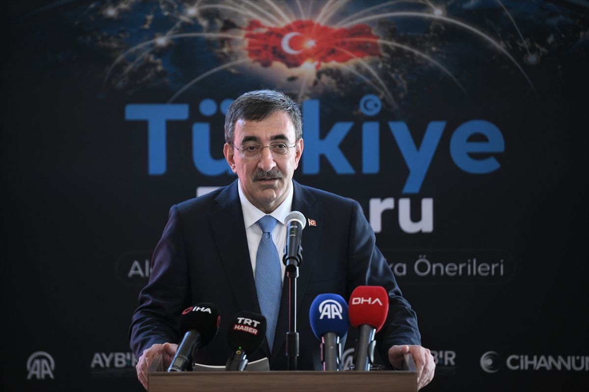 Fenerbahçe'den üç yıldız transfer