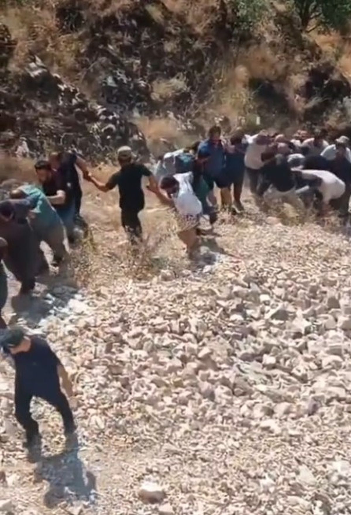 Şırnak Beytüşşebap'ta akıntıya kapılan balıkçının cesedinin bulunduğu bölge.