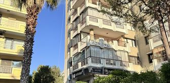 İzmir'de bir binanın iskelesinin düşmesi sonucu 3 kardeş işçi yaralandı