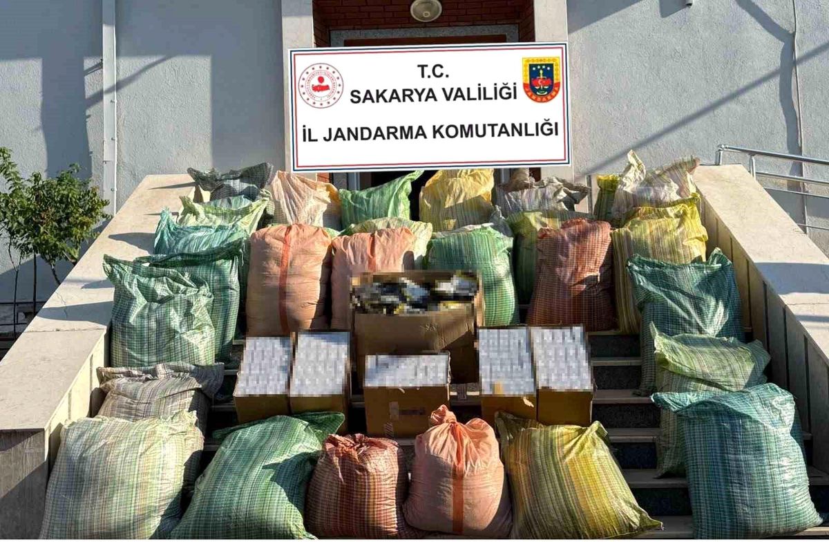 Jandarmadan 1 tonluk tütün ooerasyonu: 2 gözaltı