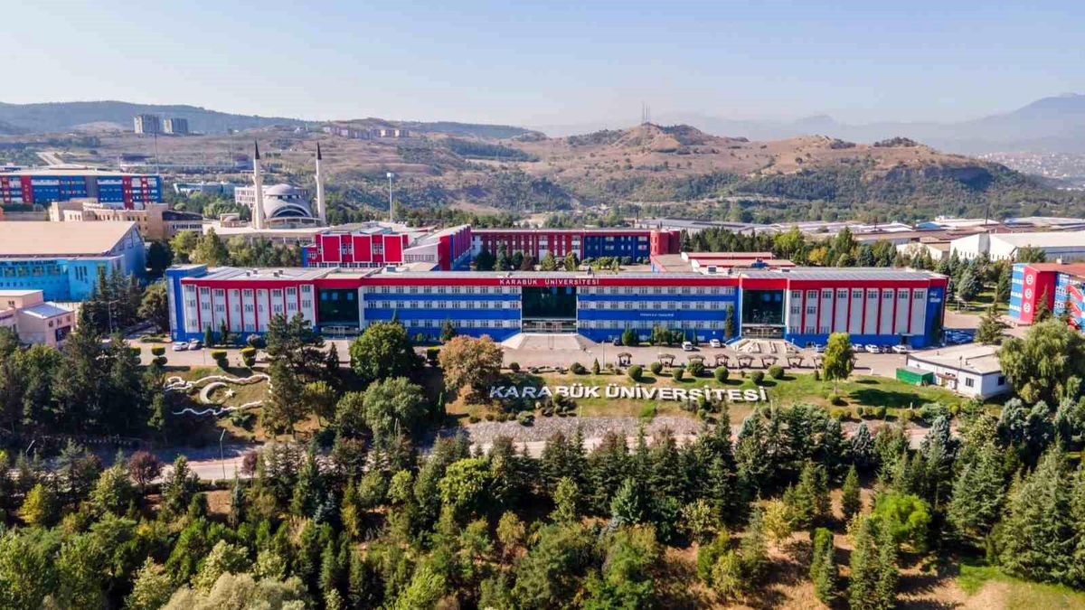 KBÜ'de tezli yüksek lisans ve doktora başvuruları başladı