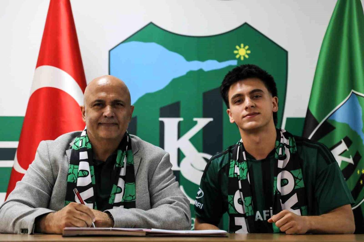 Kocaelispor, Haydar Karataş'ı 4 yıllığına renklerine bağladı