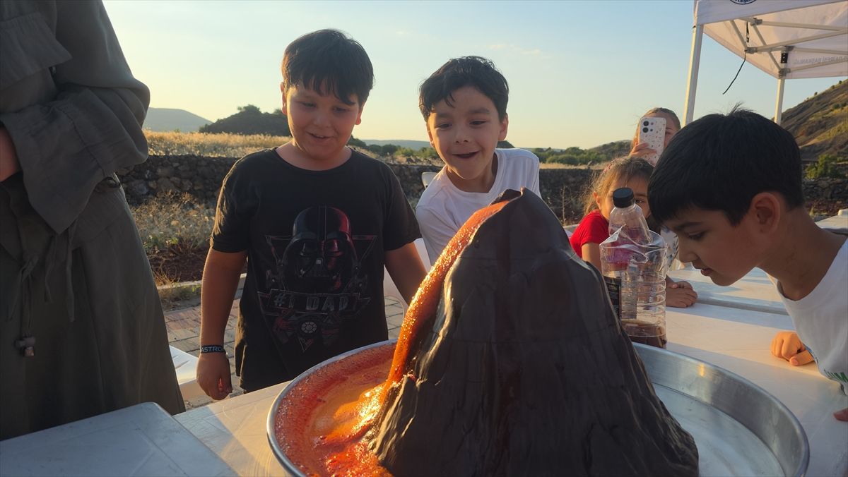 Manisa'da Kula-Salihli Jeopark AstroFest başladı