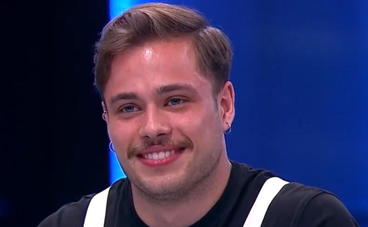 MasterChef Hasan Alp kimdir, MasterChef Hasan Alp kaç yaşında, nereli, evli mi, bekar mı, 2026 MasterChef Hasan Alp elendi mi, ana kadroya girdi mi?